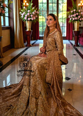 A bridal dress is a once in a lifetime experience, so find the perfect style for you from our extensive bridal fashion catalogue.