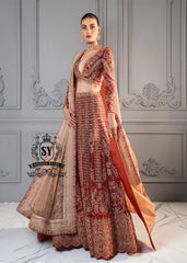 This enchanting Lehenga choli wedding dress, with its noble details and dazzling craftsmanship, is ready to capture all the attention on your wedding day. With this wedding dress, you will feel like the star of a fairytale!