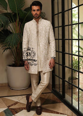 Introducing our absolute hit – a sherwani suit that will steal your hearts!
A Sherwani with a Straight-leg trousers = the perfect outfit.
Sleeves for maximum comfort.
A color that rejuvenates and adds radiance!