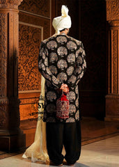 We love the striking contrast of the hand embellished sherwani and premium raw silk, which adds a touch of sophistication. The perfectly tailored cut create a spectacular silhouette for the groom seeking radiant and memorable elegance. An ultra-elegant and graceful look, perfect for a truly gentle wedding day.