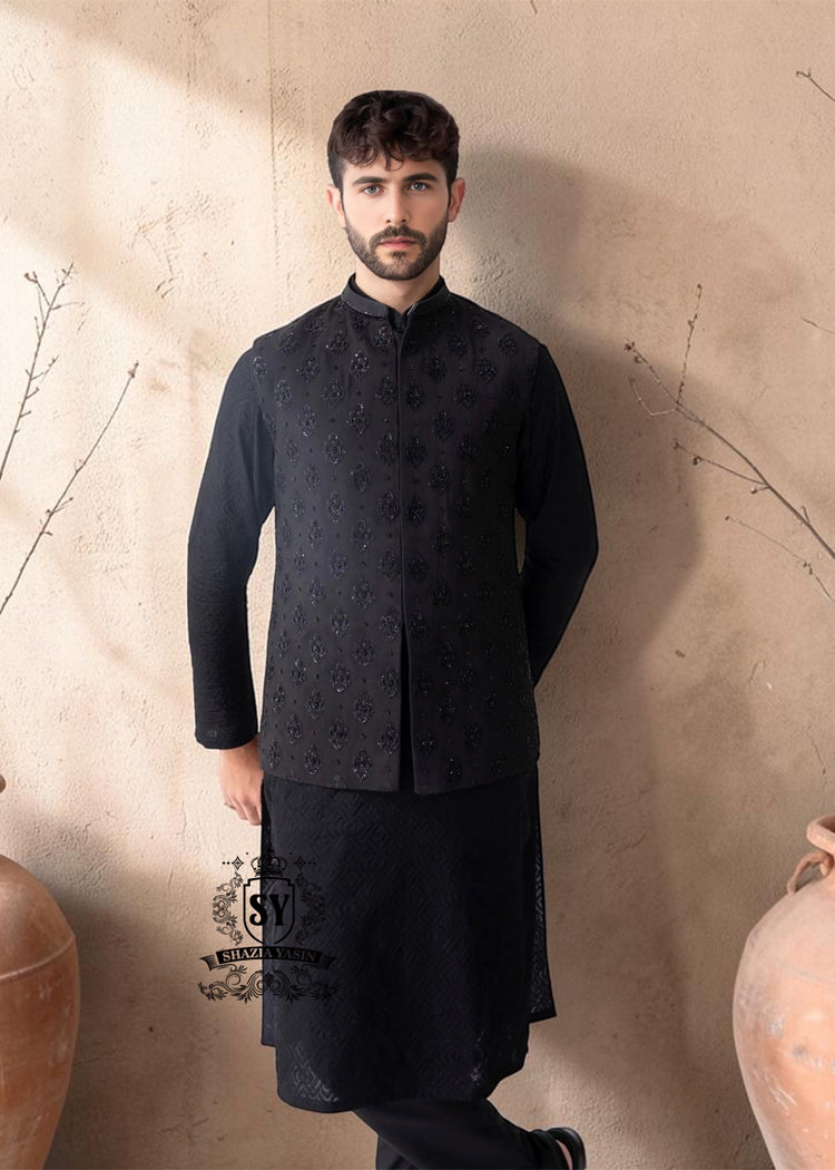 Elevate your men's style to new heights with exquisite men's regal embellished black waistcoat with kurta pajama set. Expertly crafted to make an impact on any special occasion.