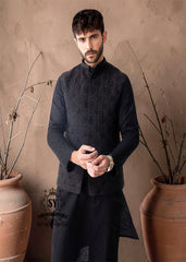 Elevate your men's style to new heights with exquisite men's regal embellished black waistcoat with kurta pajama set. Expertly crafted to make an impact on any special occasion.