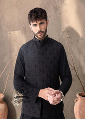 Elevate your men's style to new heights with exquisite men's regal embellished black waistcoat with kurta pajama set. Expertly crafted to make an impact on any special occasion.