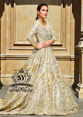 Heavy Bridal Luxury Wear for Wedding Rochester New York USA Golden Bridal Gown with long trails