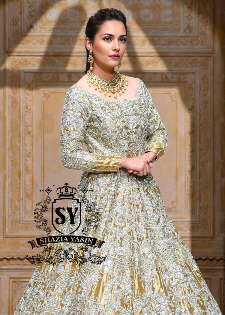 Heavy Bridal Luxury Wear for Wedding Rochester New York USA Golden Bridal Gown with long trails