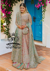Make your dreams of a perfect wedding come true with our new collection of French lame wedding dresses! Each bridal gown is a masterpiece that combines classic elegance and modern Chatta Patti Lehenga design, creating an unforgettable impression.