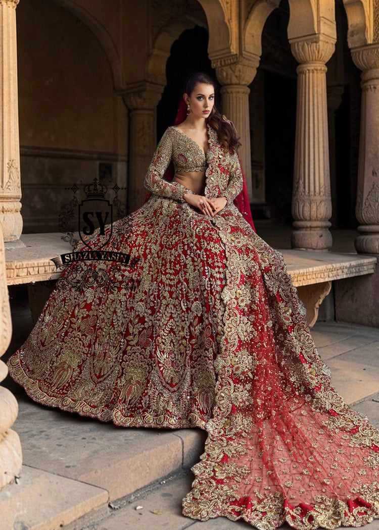 This Angels Red bridal dress is the epitome of grace and grandeur — a wedding lehenga choli dress crafted to perfection for your big day. Full of shine and feminine charm, this is a perfect choice for brides who want to subtly shine on their big day.