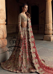 This Angels Red bridal dress is the epitome of grace and grandeur — a wedding lehenga choli dress crafted to perfection for your big day. Full of shine and feminine charm, this is a perfect choice for brides who want to subtly shine on their big day.
