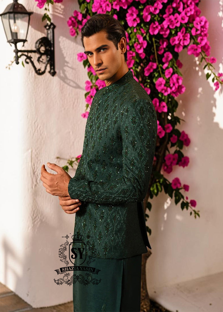 We shine the spotlight on this handsome groom, clad in a breathtakingly beautiful prince coat. Crafted from exquisite hand embellished, a perfect elegant Prince Coat for the timeless mehndi groom.