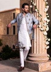 A refined wedding Prince suit with a bold personality. The Luxury lines, and mandarin collar lend a unique and sophisticated elegance, perfect for those who want to stand out in style on their most important day.