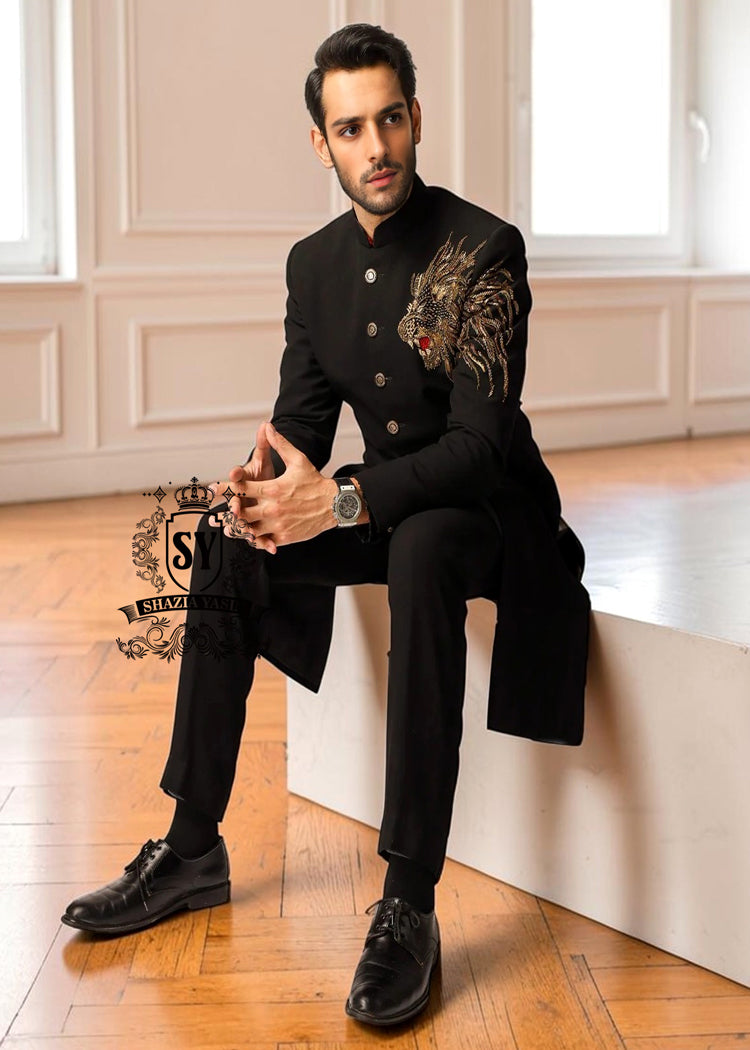 The Black Sherwani jacket, large hand-embellished with refined lion King design workmanship, adds brightness and exclusivity to the entire outfit. The mandarin collar with jeweled buttons adds a modern and elegant touch, perfect for those who want to stand out with class and personality.