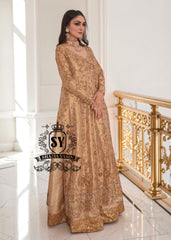Our radiant Bride shining in the elegant angrakha pishwan, crafted from luxurious silky lame and adorned with exquisite embellishments.⁠ Let this gold outfit accentuate your captivating beauty!
