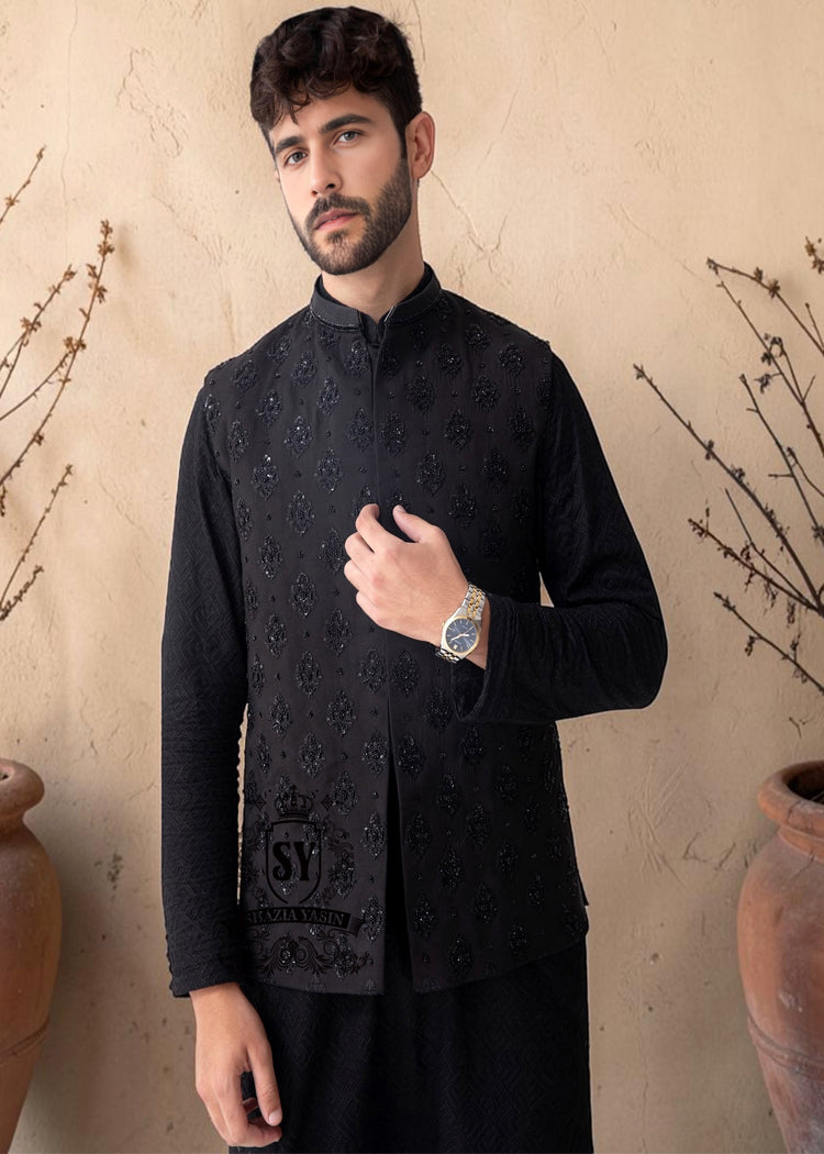 Elevate your men's style to new heights with exquisite men's regal embellished black waistcoat with kurta pajama set. Expertly crafted to make an impact on any special occasion.